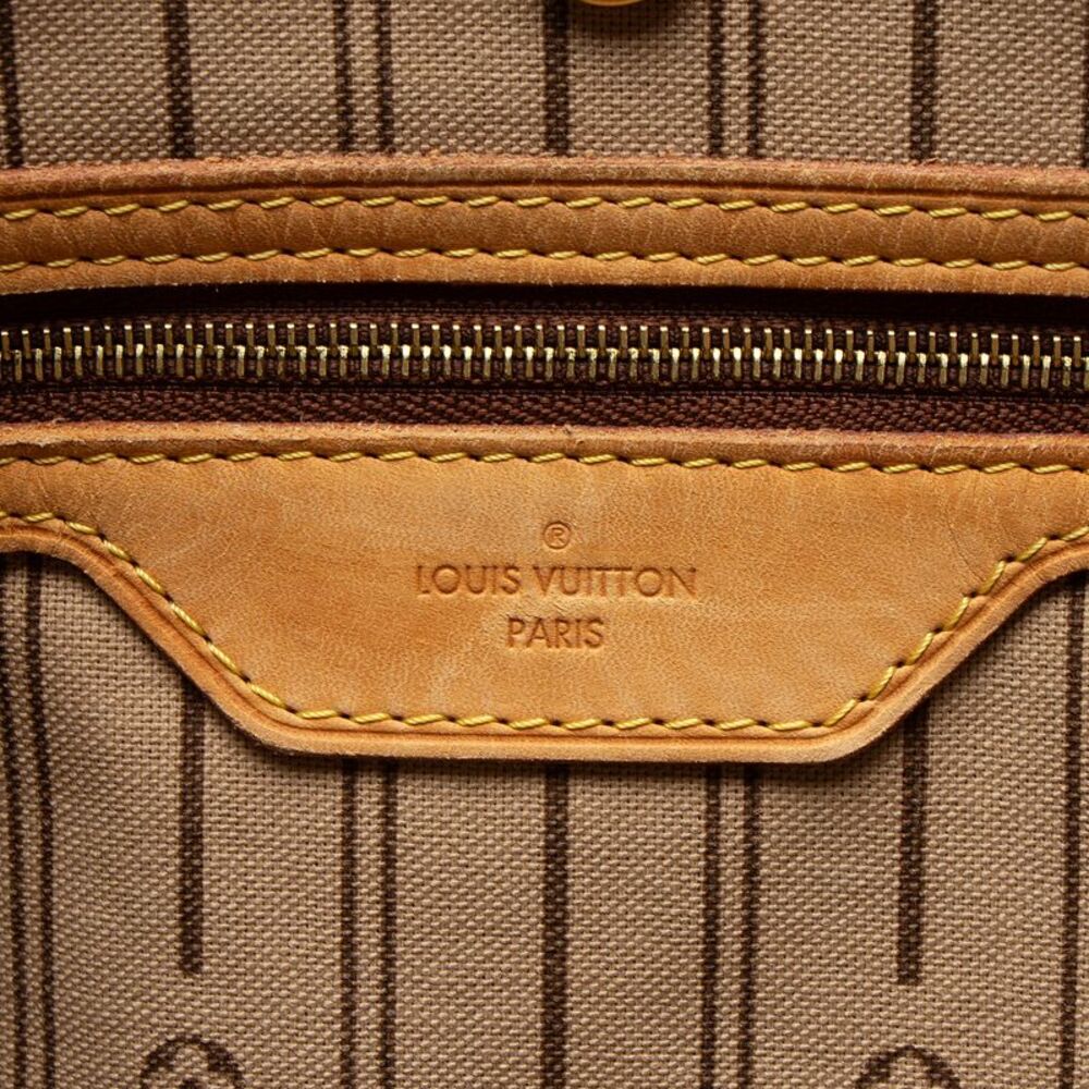 Louis Vuitton Monogram Canvas Delightful MM Shoulder Bag - Picture 8 of 16